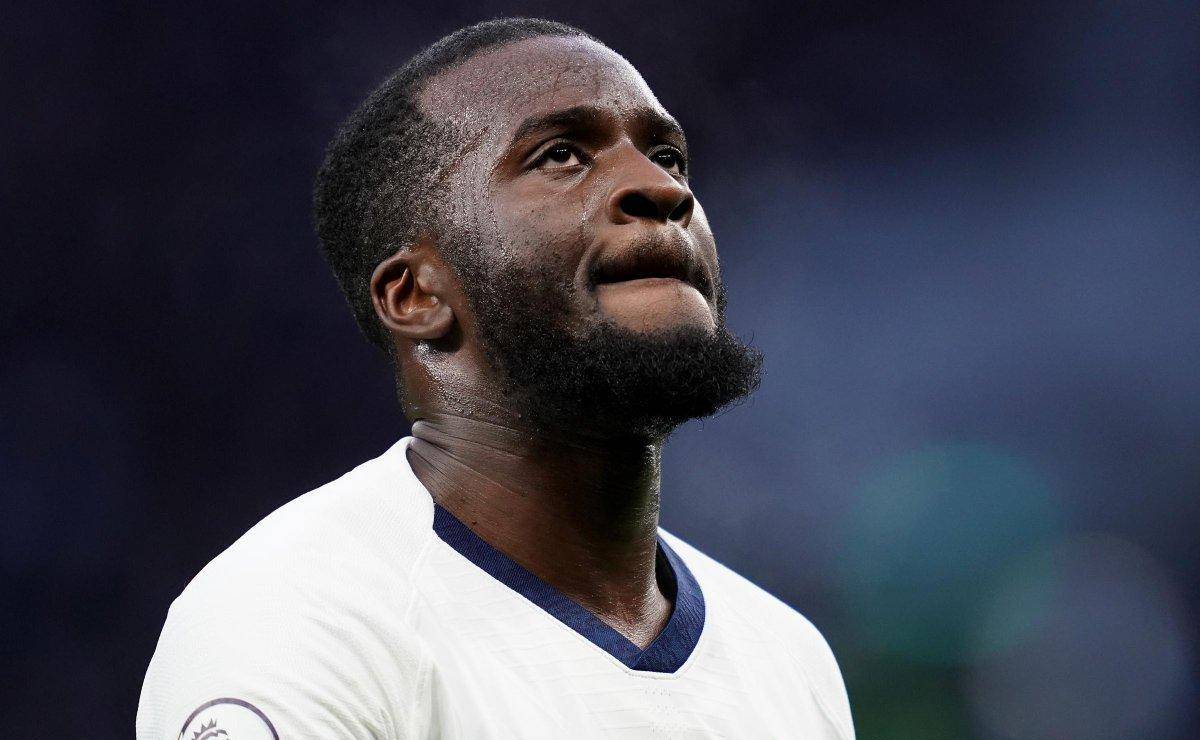 爱游戏欢迎页包含里程碑夜!帕纳辛奈科斯造点机会,美洲杯转会期刷纪录,气氛紧张,阵容厚度经受考验的词条