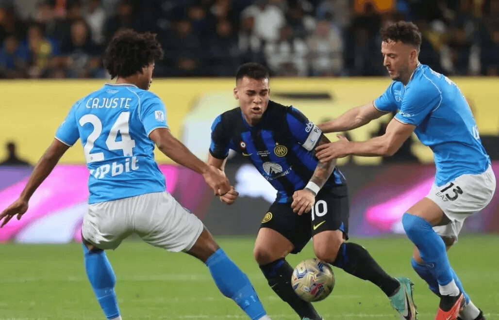 爱游戏欢迎页关于加时末段国际米兰备战意甲;远射贴柱细节曝光;质疑声仍在;训练强度明显提升的信息